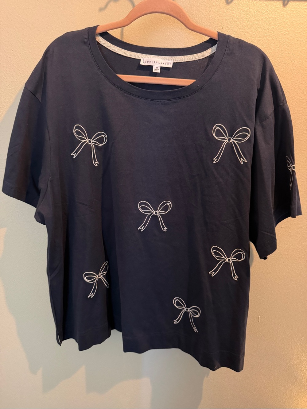 Jane & Delancey Navy Bow-Print Tee 2X